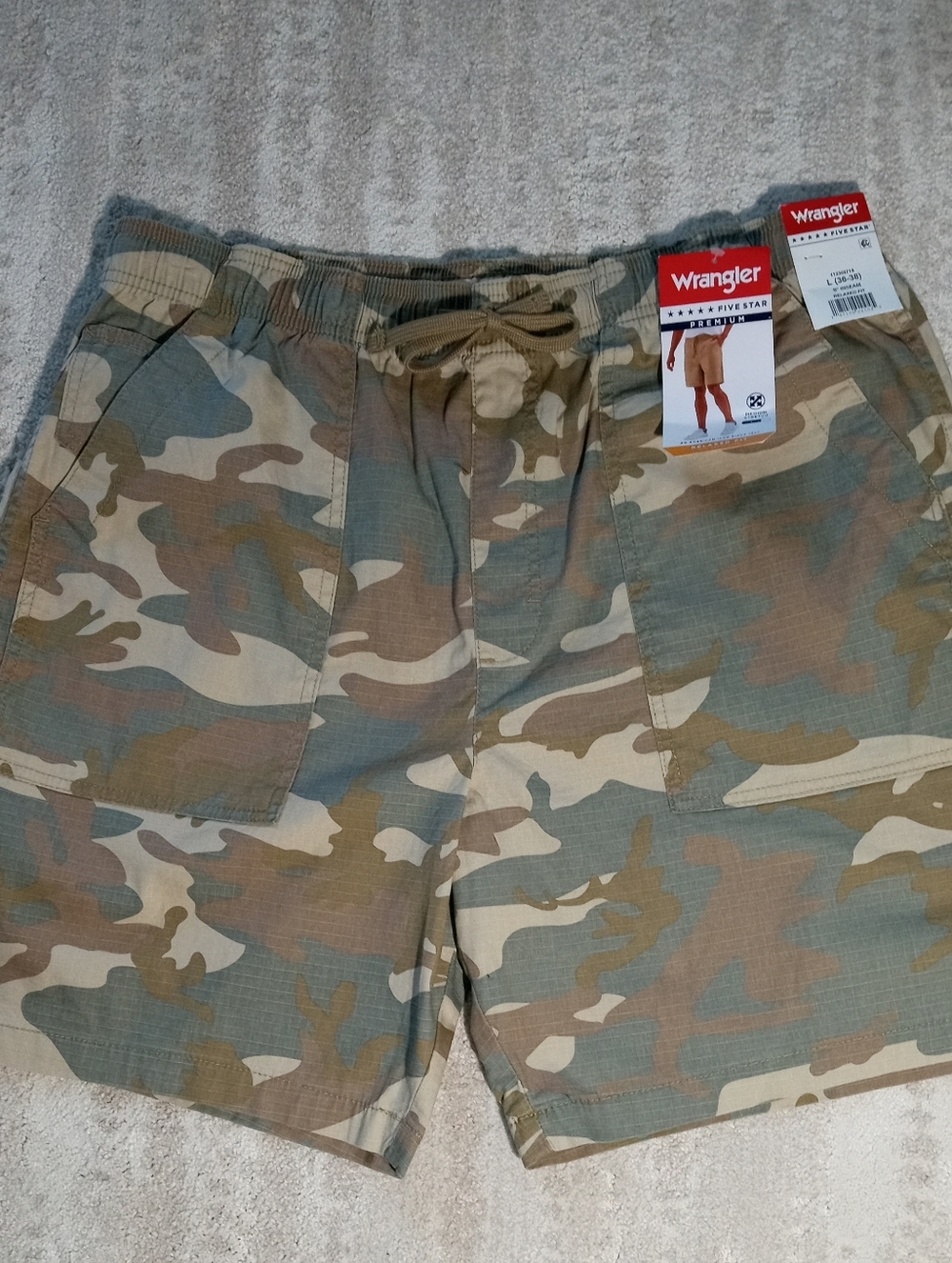 Wrangler Men's Camo Pull Up Shorts 8"Inseam